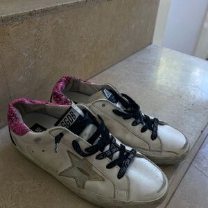 Golden goose size 7